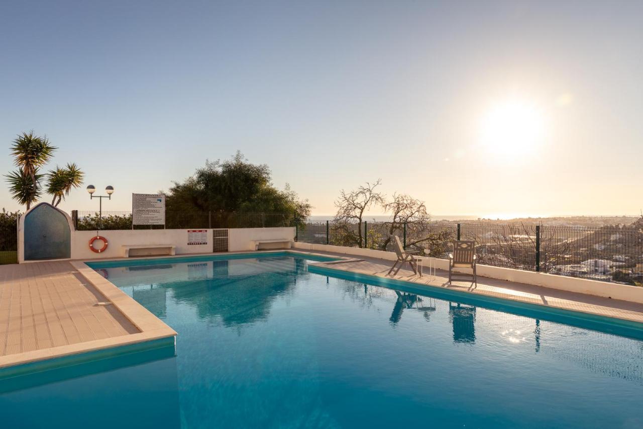 Apartamento Sunset On The Sea Албуфейра Екстериор снимка